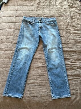 Lucky Brand Men's Faded Blue Straight Jeans